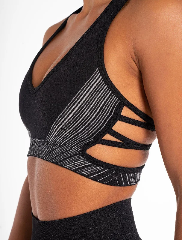 impulse-seamless-strappy-sports-bra-black