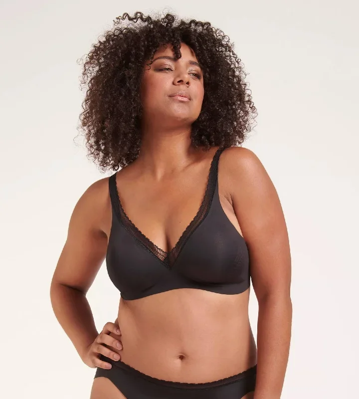 Body Adapt Twist T-Shirt Bra