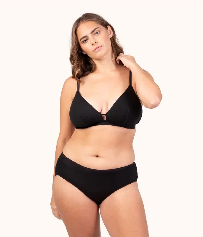 The Ribbed Busty Bralette: Jet Black